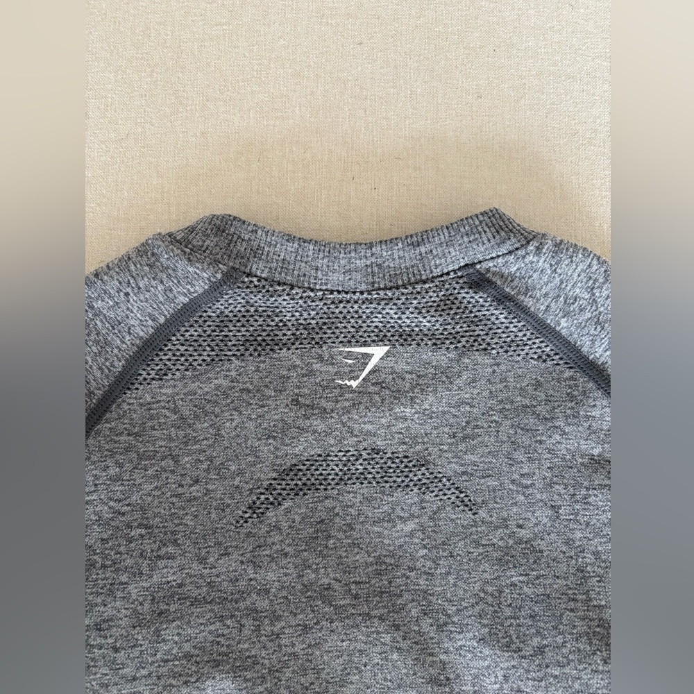 GYMSHARK Flex long sleeve crop top grey S small athletic - Picture 6 of 7